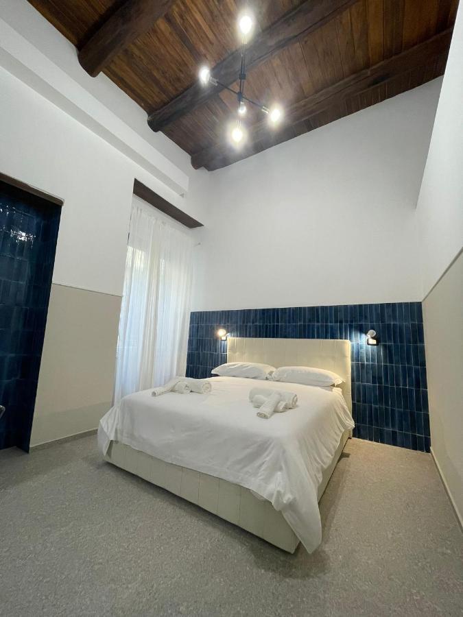 La Suite Del Centro Storico Neapel Exterior foto
